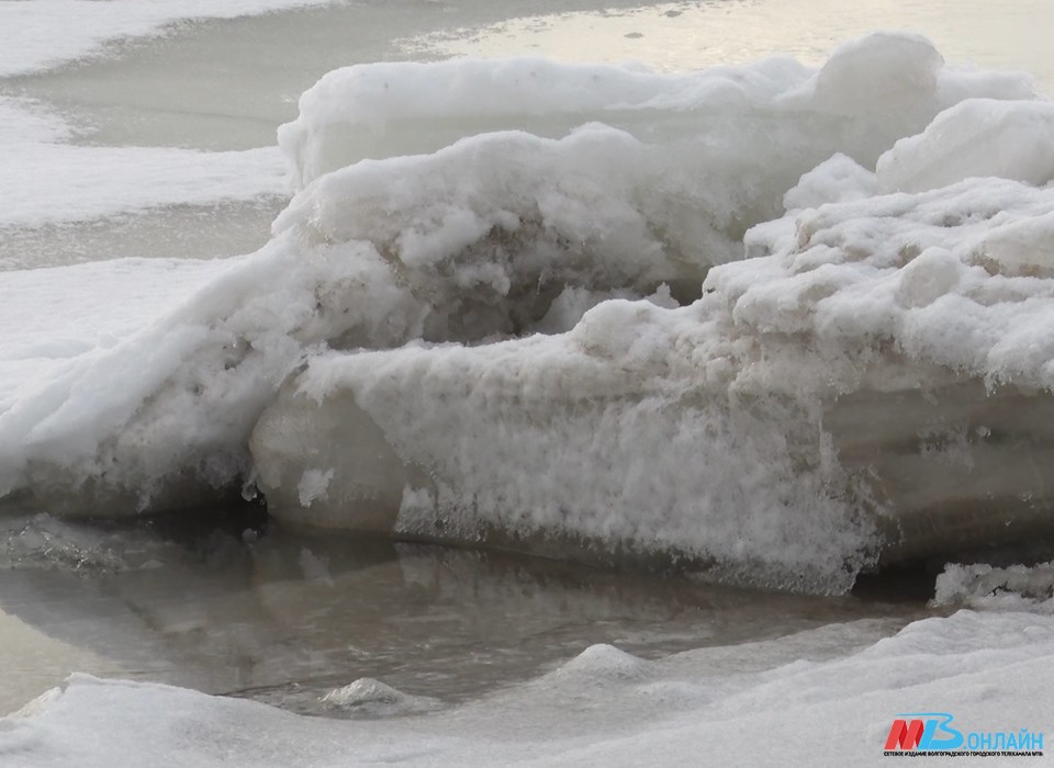 В Волгоградской области за зиму выпало на 80% больше нормы снега